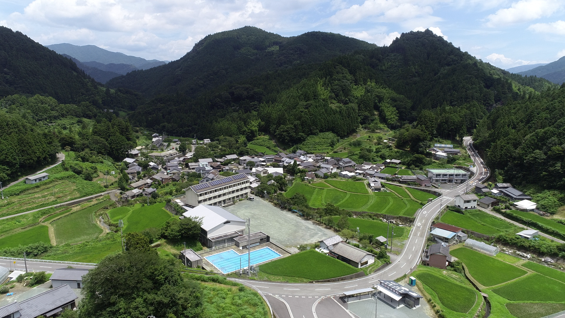 01嶺北地域本部（土佐町）